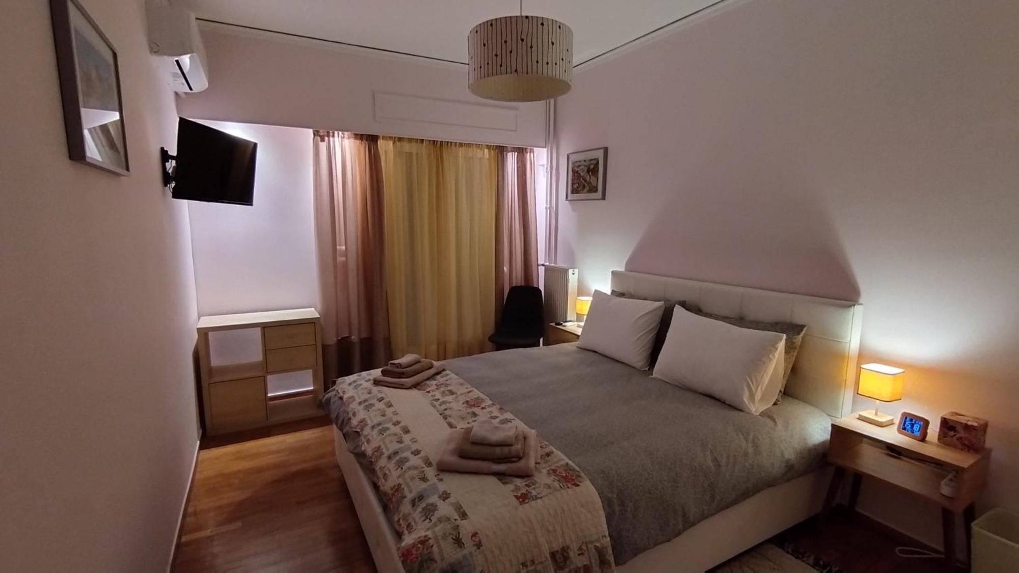 Spacious Flat Ideal For Families Αθήνα Εξωτερικό φωτογραφία