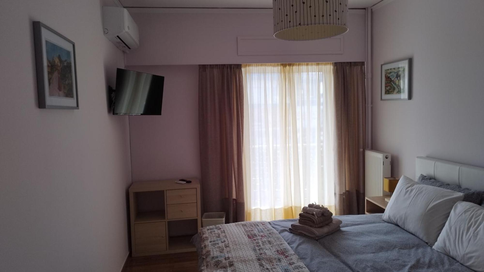 Spacious Flat Ideal For Families Αθήνα Εξωτερικό φωτογραφία