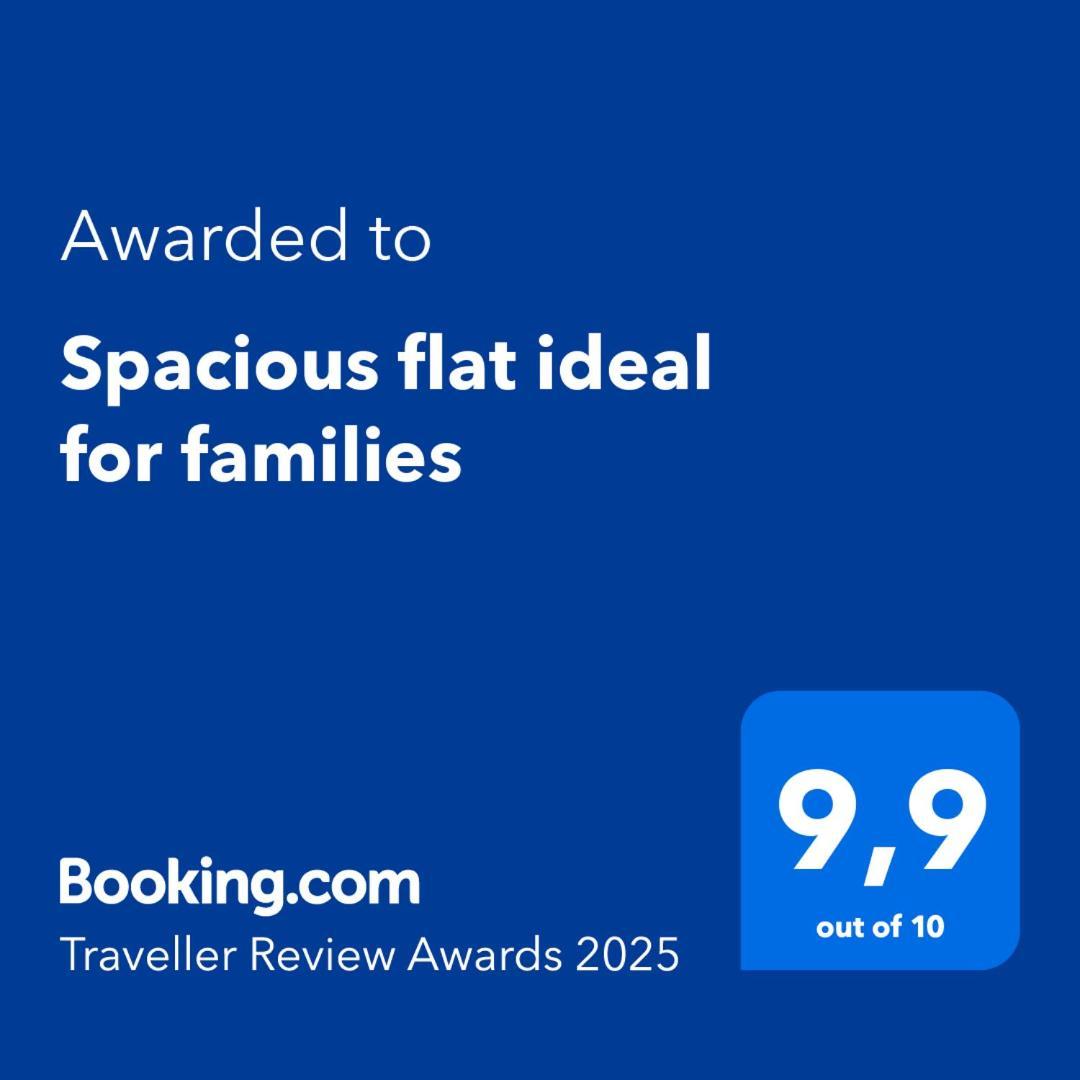 Spacious Flat Ideal For Families Αθήνα Εξωτερικό φωτογραφία